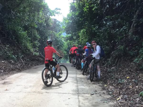 Phong Nha cycling with Dark Cave 1 Day
